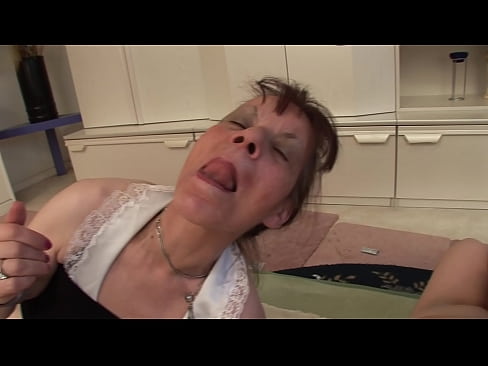 ❤️ Oomakhulu ababini kunye notatomkhulu omnye banabathathu ❤ kumanyala xh.hellporno-com.ru ❌
